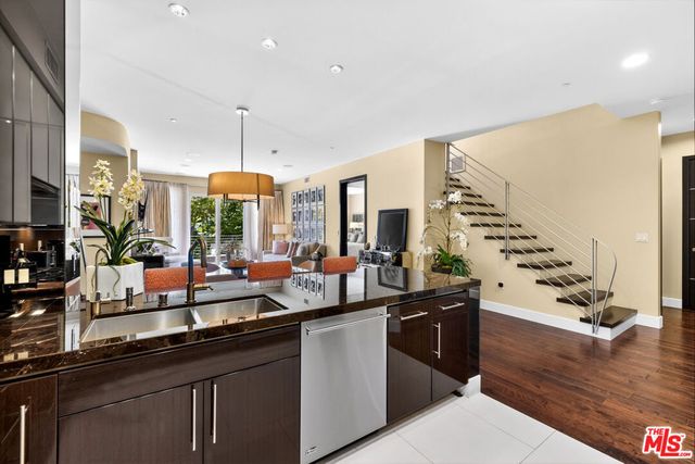 1318 S Roxbury Drive 314, Los Angeles, CA 90035