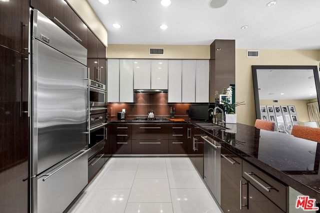 1318 S Roxbury Drive 314, Los Angeles, CA 90035