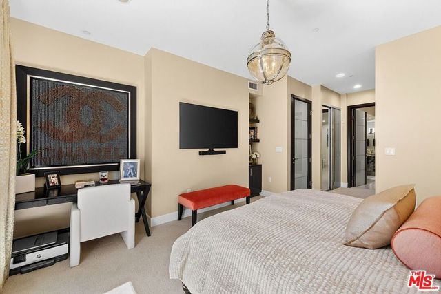 1318 S Roxbury Drive 314, Los Angeles, CA 90035