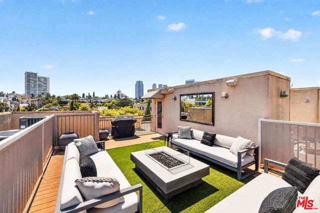 1318 S Roxbury Drive 314, Los Angeles, CA 90035