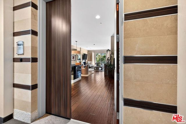 1318 S Roxbury Drive 314, Los Angeles, CA 90035