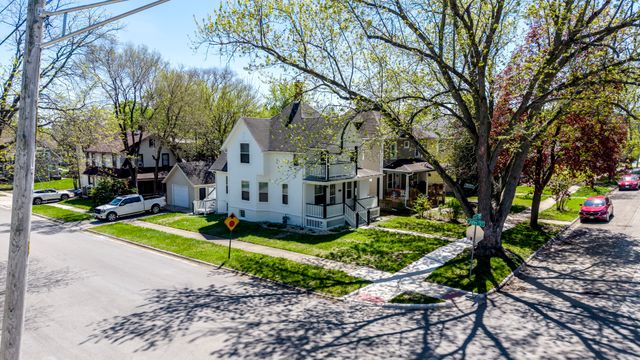 1027 Grant Avenue, Rockford, IL 61103