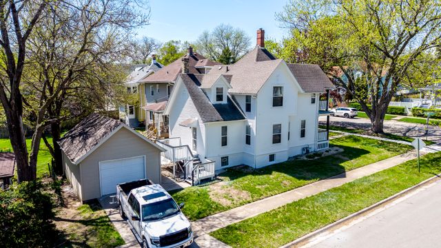 1027 Grant Avenue, Rockford, IL 61103