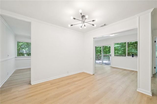 22 DUNWOODY SPRINGS Drive, Atlanta, GA 30328