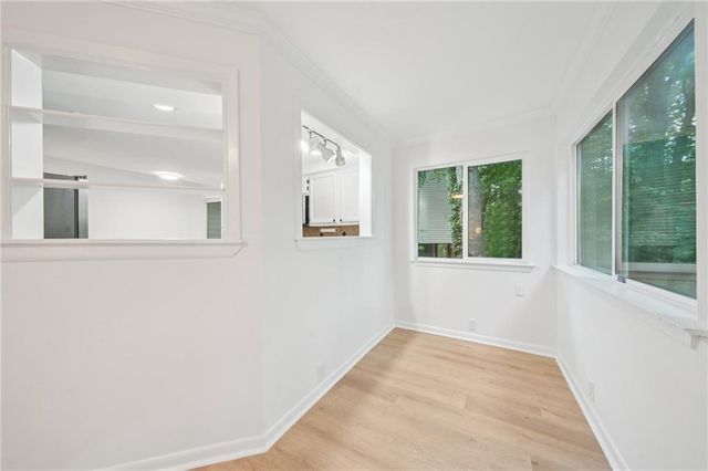 22 DUNWOODY SPRINGS Drive, Atlanta, GA 30328