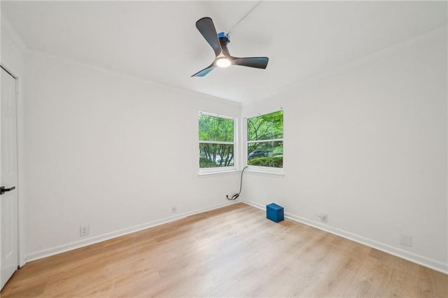 22 DUNWOODY SPRINGS Drive, Atlanta, GA 30328