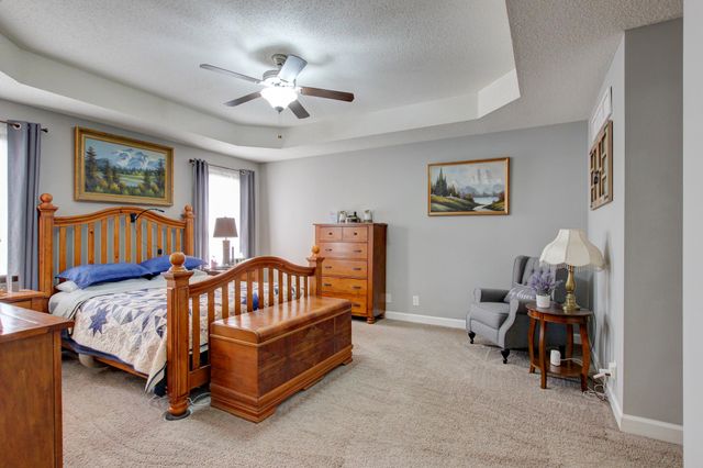 102 Gallant Ct, Clarksville, TN 37043