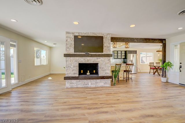 1905 South 16th Street, Las Vegas, NV 89104
