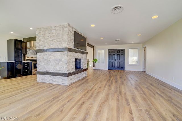 1905 South 16th Street, Las Vegas, NV 89104