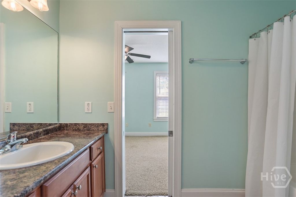 Image 15 of property listing at 155 Barfield Way, Rincon, GA 31326