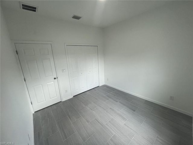 2612 31st ST SW, Lehigh Acres, FL 33976