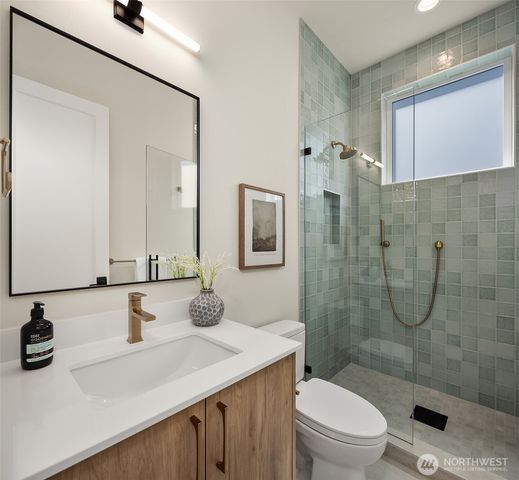 10217 NE 24th Street, Bellevue, WA 98004