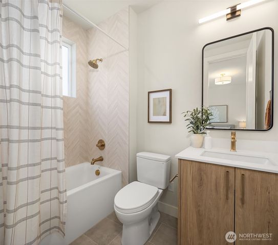 10217 NE 24th Street, Bellevue, WA 98004