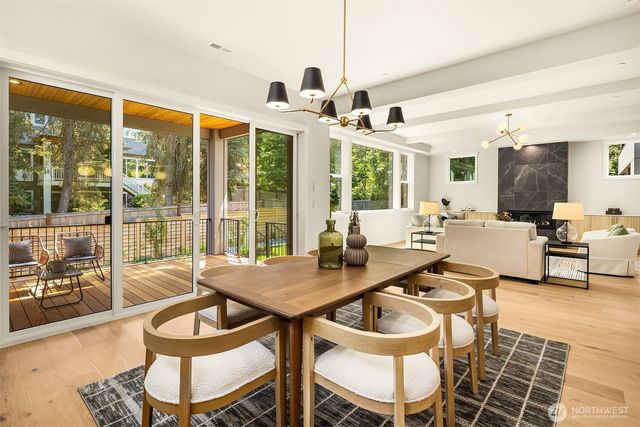 10217 NE 24th Street, Bellevue, WA 98004