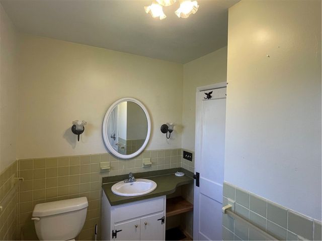 68 Maple Avenue, Stamford, NY 13788