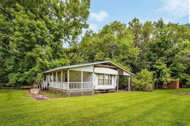 1349 Burma Rd, Thibodaux, LA 70301