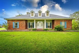 1349 Burma Rd, Thibodaux, LA 70301