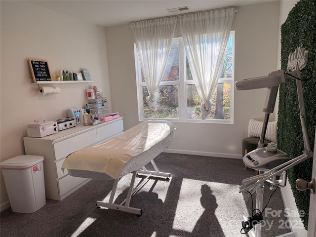 470 Gray Street, Statesville, NC 28677