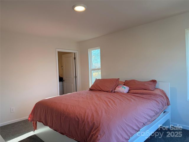 470 Gray Street, Statesville, NC 28677