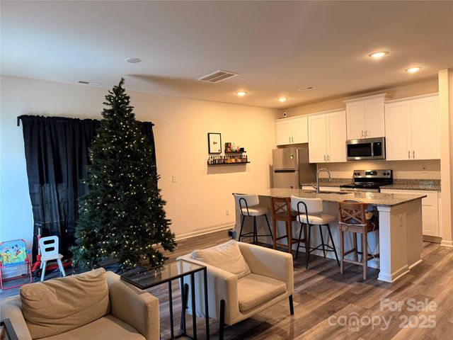 470 Gray Street, Statesville, NC 28677