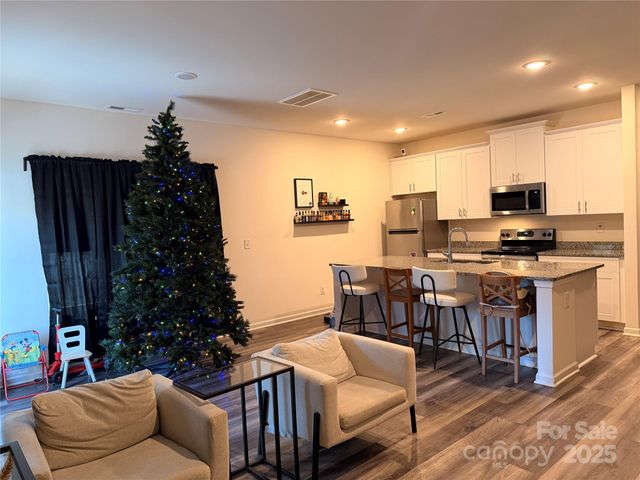 470 Gray Street, Statesville, NC 28677