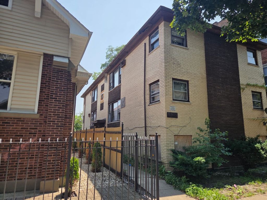 8045 S Carpenter Street, Chicago, IL 60620 — photo 2
