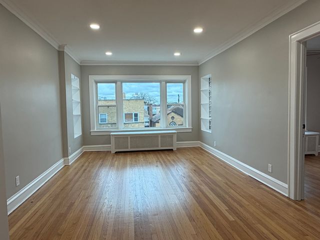 6024 W Addison Street 2, Chicago, IL 60634