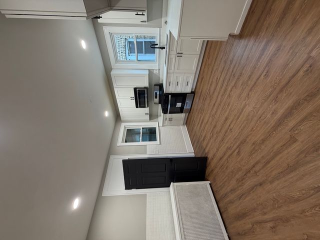 6024 W Addison Street 2, Chicago, IL 60634