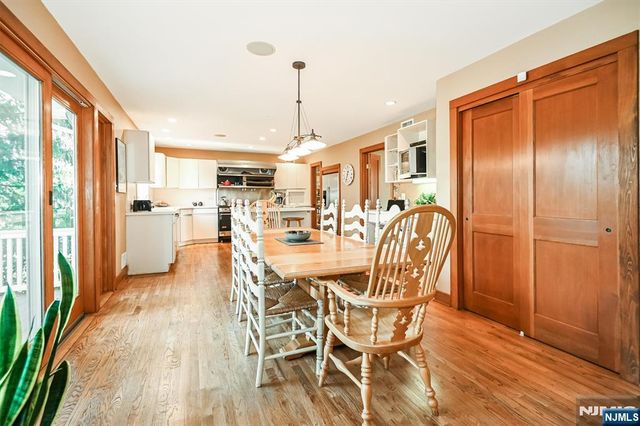 65 Plymouth Road, Glen Rock, NJ 07452