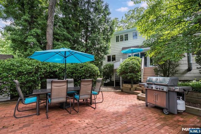 65 Plymouth Road, Glen Rock, NJ 07452