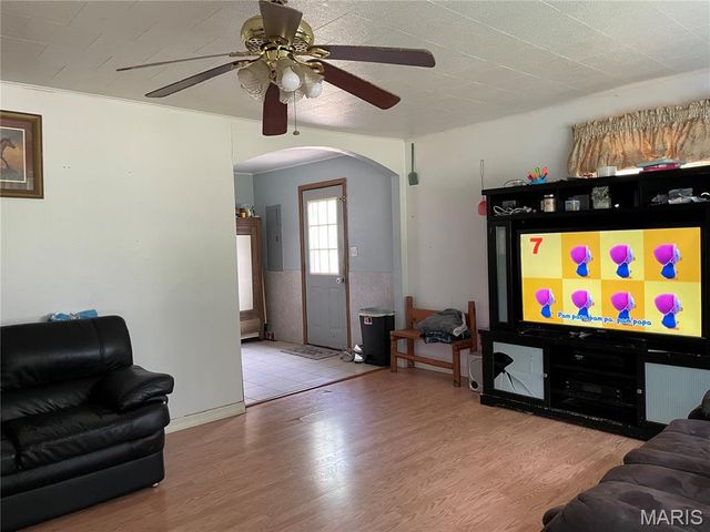 402 Legion Park Rd., Piedmont, MO 63957