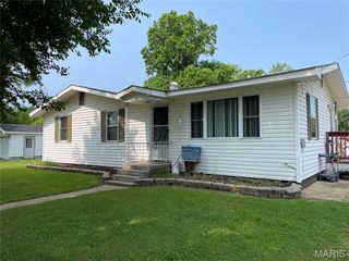 402 Legion Park Rd., Piedmont, MO 63957