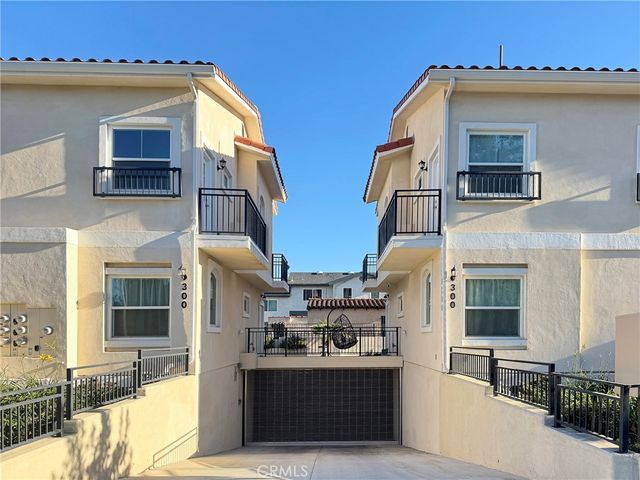 300 E Alhambra Road E, Alhambra, CA 91801