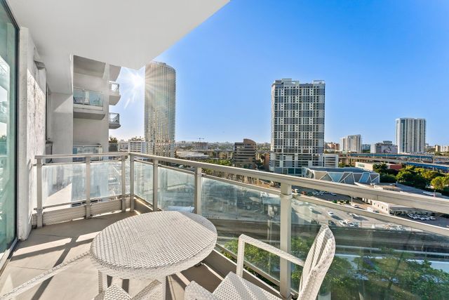 90 SW 3rd Street 1410, Miami, FL 33130