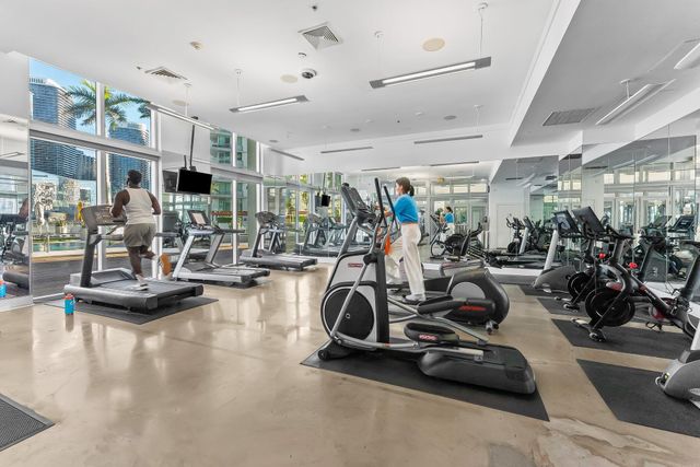 90 SW 3rd Street 1410, Miami, FL 33130