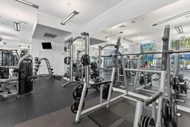 90 SW 3rd Street 1410, Miami, FL 33130