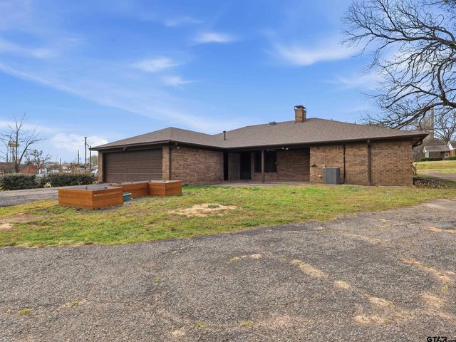 231 Quitman, Pittsburg, TX 75686