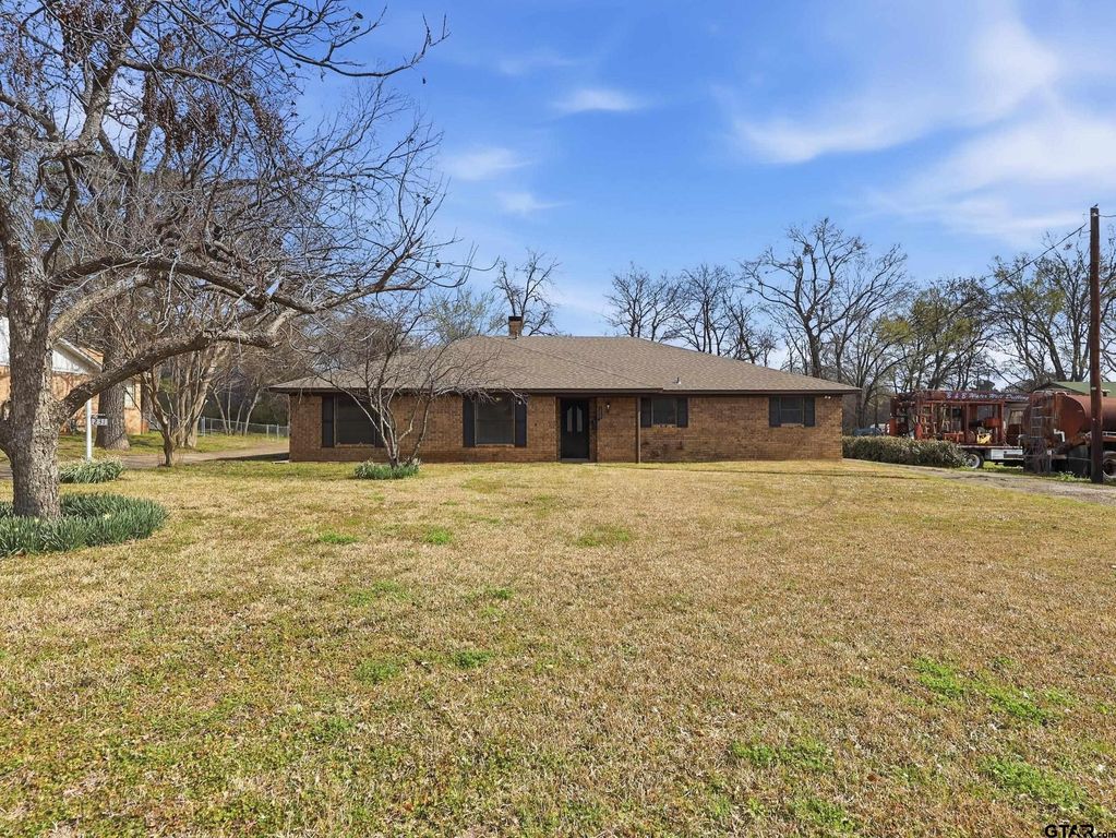 231 Quitman, Pittsburg, TX 75686