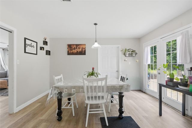 700 Butler Drive, Cleveland, TX 77328