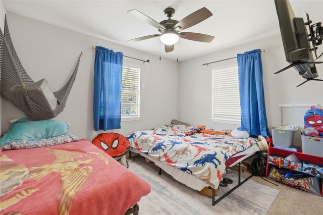 700 Butler Drive, Cleveland, TX 77328
