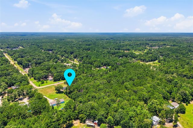 700 Butler Drive, Cleveland, TX 77328