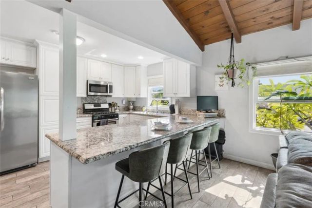 429 S Colfax, La Habra, CA 90631