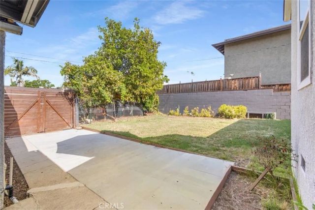 429 S Colfax, La Habra, CA 90631