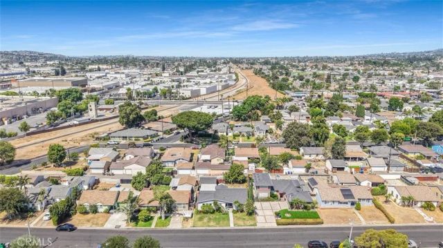 429 S Colfax, La Habra, CA 90631