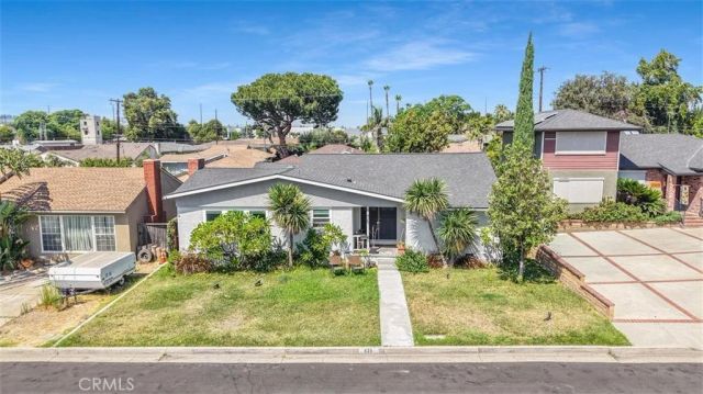 429 S Colfax, La Habra, CA 90631
