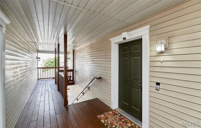 11087 Gravois Road 302, St Louis, MO 63126