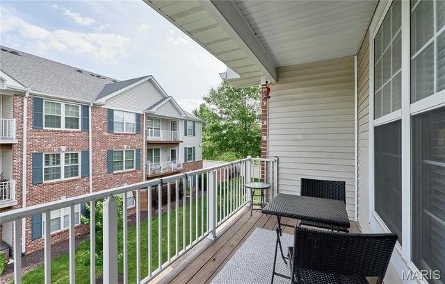 11087 Gravois Road 302, St Louis, MO 63126