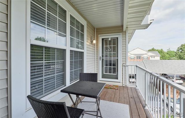 11087 Gravois Road 302, St Louis, MO 63126