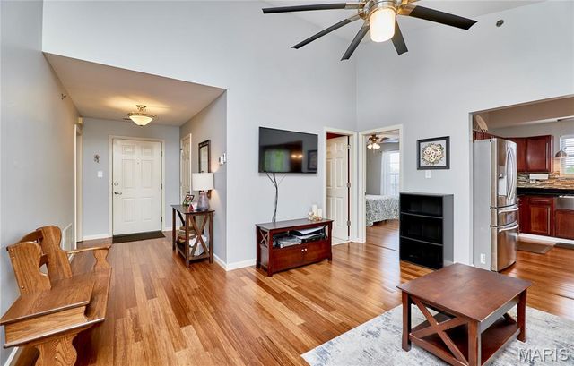 11087 Gravois Road 302, St Louis, MO 63126