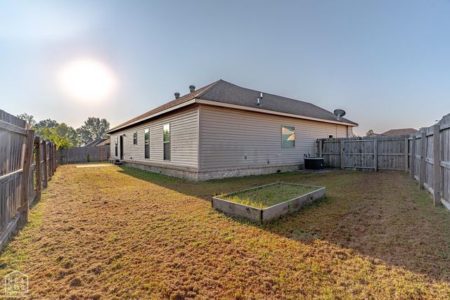 1116 Gregory Court, Jonesboro, AR 72405